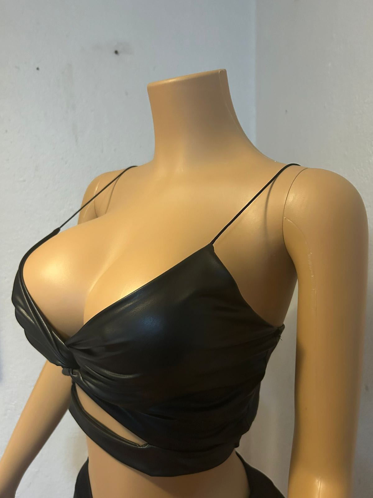 Crop Tops de Ecocuero: imagen 4
