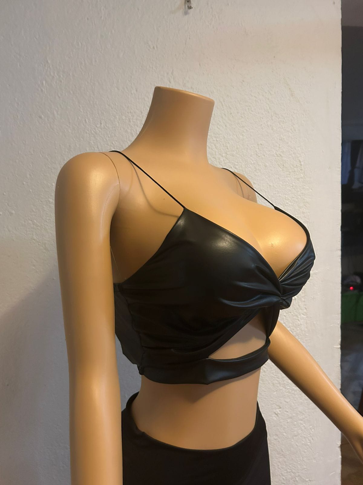 Crop Tops de Ecocuero: imagen 3