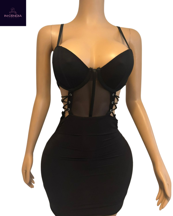 Vestido negro ajustable: imagen 4