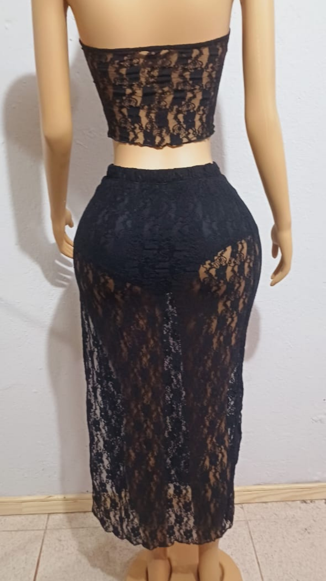 Falda de encaje negro con crop: imagen 3