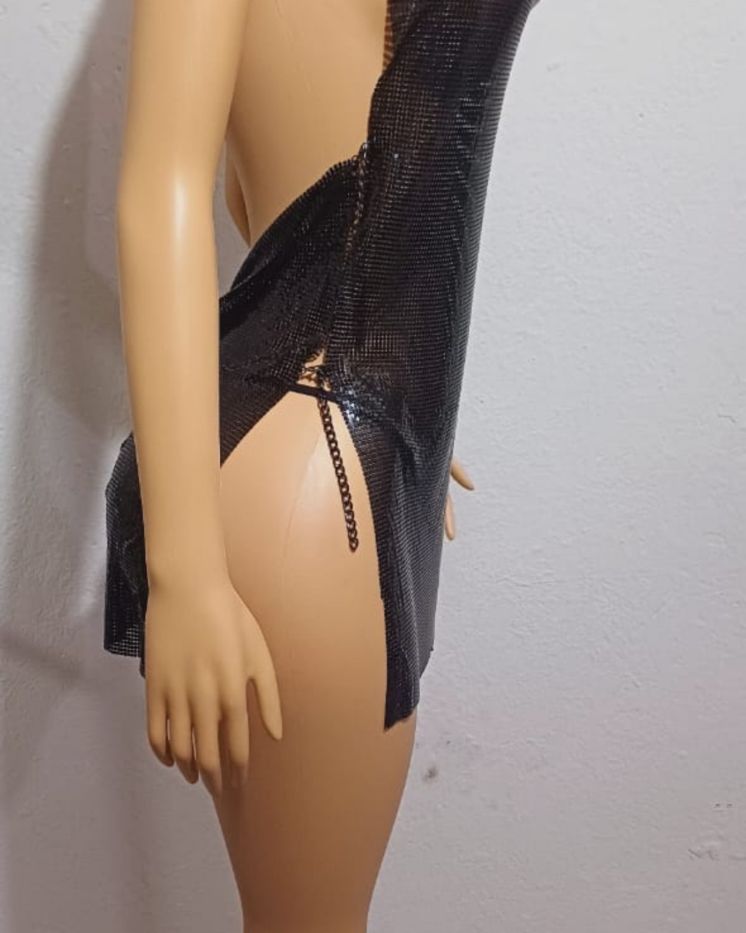 Vestido metálico transparente: imagen 4