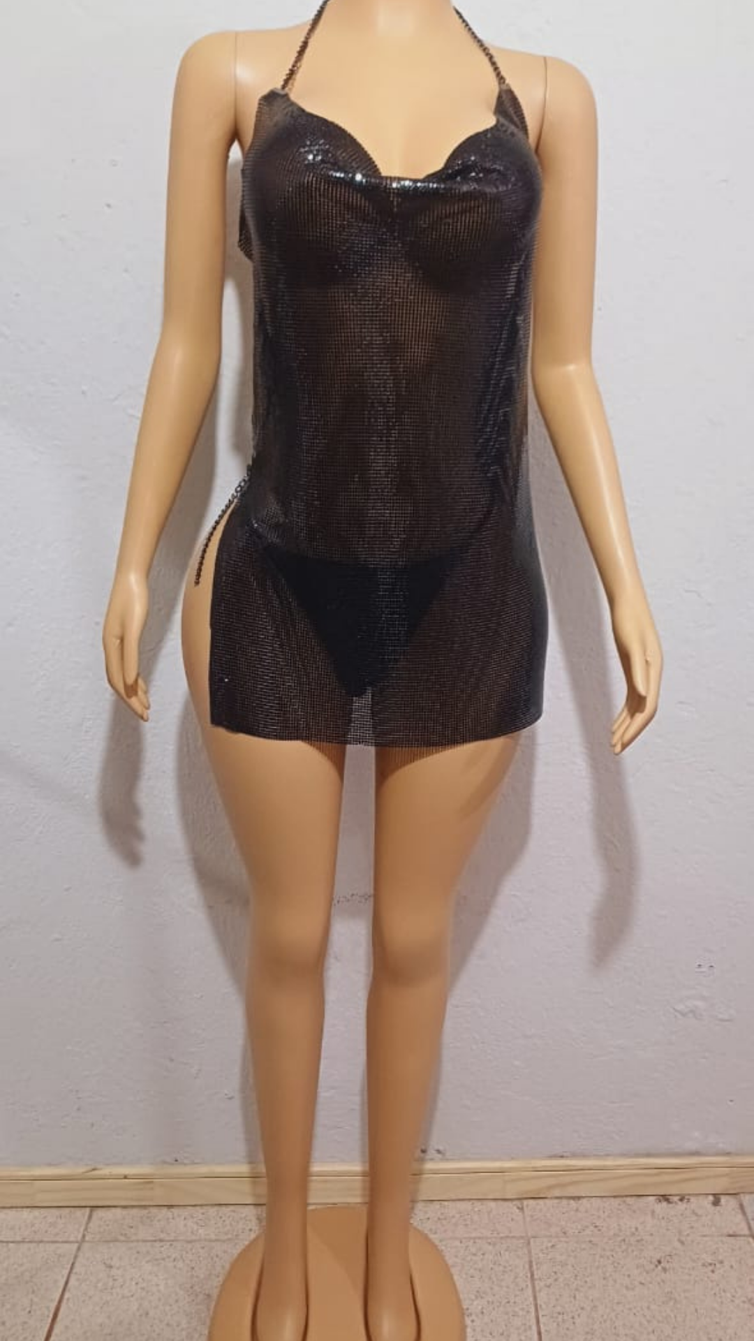 Vestido metálico transparente: imagen 1